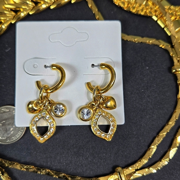 T Tahari Elegant Gold tone Earrings with Crystal Accents - Picture 1 of 16